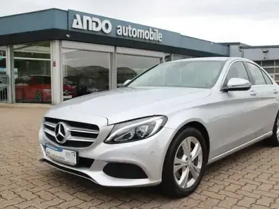 Gebraucht Mercedes C180 Avantgarde 156 PS (114 kW) 2016 Iridiumsilber Limousine