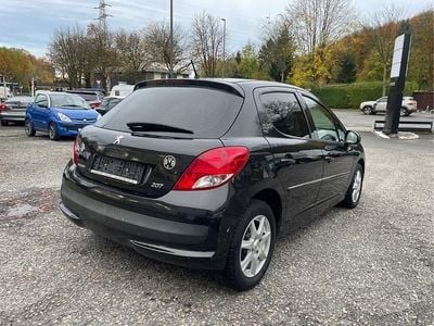 Gebraucht 2012 Peugeot 207 Tendance Kleinwagen | 5.680 € (Fairer Preis)