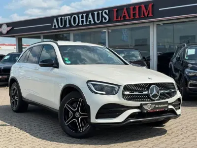 Gebraucht Mercedes GLC300 AMG line 245 PS (180 kW) 2019 Weiß SUV