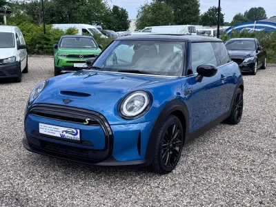 Gebraucht Mini Cooper SE 135 kW (184 PS) 2021 Blau Kleinwagen