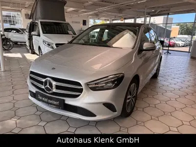 Gebraucht Mercedes B250 160 PS (117 kW) 2022 Grau Kleinwagen