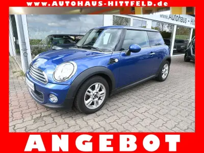 Begagnad Mini ONE 75 HK (55 kW) 2013 Blå Halvkombi