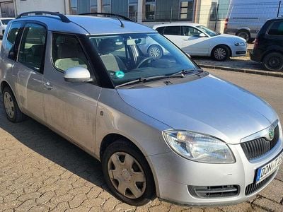 Gebraucht Skoda Roomster Comfort 105 PS (77 kW) 2009 Grau Van / Kleinbus