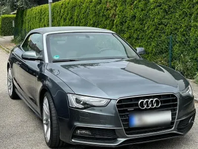 Gebraucht Audi A5 Cabriolet Ambiente 245 PS (180 kW) 2012 Grau Cabrio