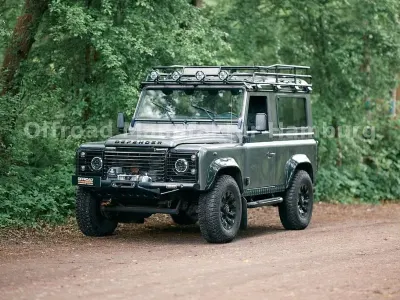 Gebraucht Land Rover Defender 122 PS (89 kW) 2015 Grau Kombi