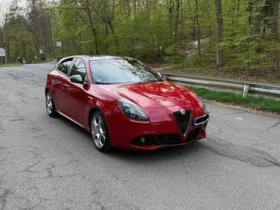 Gebraucht Alfa Romeo Giulietta Veloce 241 PS (177 kW) 2018 Rot Kleinwagen