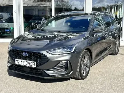Gebraucht Ford Focus ST-Line 125 PS (91 kW) 2023 Grau Limousine