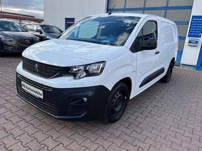 Weiß Gebraucht 2021 Peugeot Partner Premium Van / Kleinbus | 11.000 € (Fairer Preis)