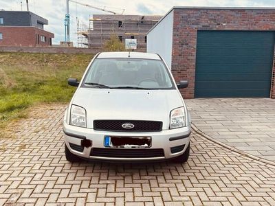 gebraucht Ford Fusion 1,4 2004 : +49 152 25204591