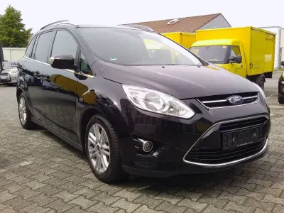 Gebraucht Ford Grand C-Max Titanium 101 PS (74 kW) 2014 Schwarz Van / Kleinbus