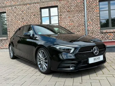 Gebraucht Mercedes A200 AMG line 163 PS (119 kW) 2018 Kosmosschwarz  metalliclack Limousine