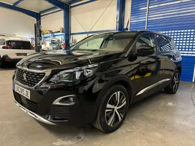 Gebraucht Peugeot 5008 Allure 131 PS (96 kW) 2019 Schwarz SUV