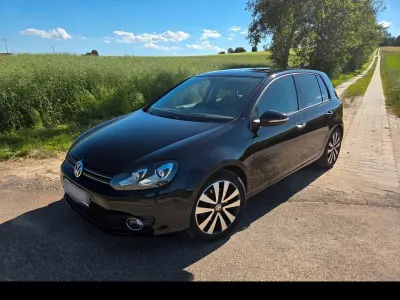 Gebraucht VW Golf VI Team 122 PS (89 kW) 2010 Schwarz Kleinwagen