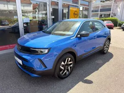 Gebraucht Opel Mokka Elegance 101 PS (74 kW) 2024 Lackierung voltaic blue SUV