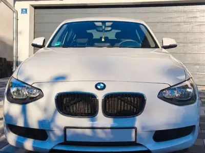 Gebraucht BMW 116 Sport Line 136 PS (100 kW) 2013 Weiß Kleinwagen