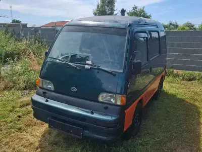 Gebraucht Subaru Libero 54 PS (39 kW) 1993 Grün Van / Kleinbus