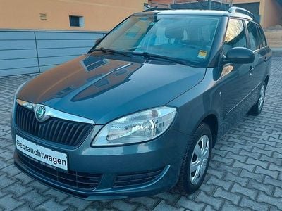 Usata Skoda Fabia Classic 69 CV (50 kW) 2011 Grigio Station wagon