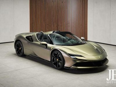 Second-hand Ferrari SF90 999 CP (734 kW) 2024 Verde Cabrio