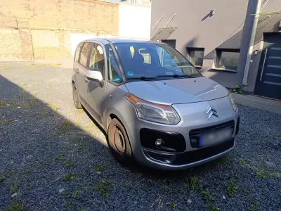 Gebraucht Citroën C3 Picasso 95 PS (69 kW) 2009 Silber Van / Kleinbus