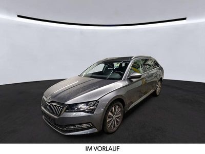 Gebraucht Skoda Superb Style 150 PS (110 kW) 2023 Grau Kombi