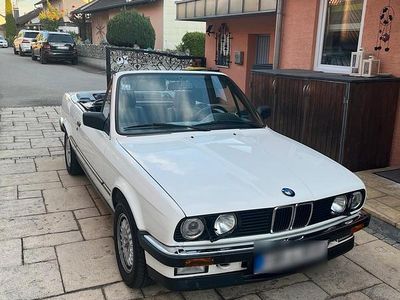 Gebraucht BMW 325 171 PS (125 kW) 1990 Weiß Cabrio