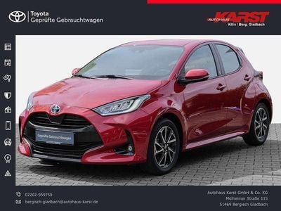 Usata Toyota Yaris Hybrid Basis 116 CV (85 kW) 2022 Rosso Utilitaria