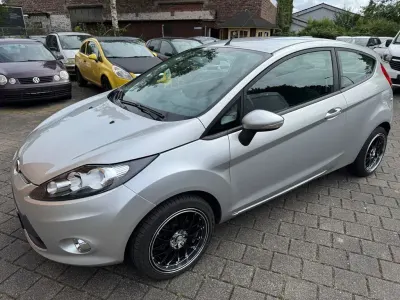 Gebraucht Ford Fiesta Sport 82 PS (60 kW) 2012 Silber Kleinwagen
