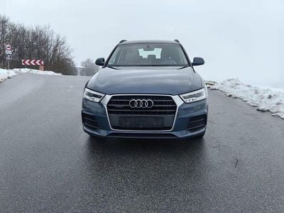 Blau Gebraucht 2017 Audi Q3 Basis SUV | 16.950 € (Guter Preis)