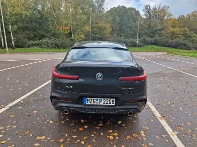 Second-hand BMW X4 184 CP (135 kW) 2020 Negru SUV