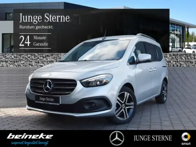 Gebraucht Mercedes T180 Progressive 116 PS (85 kW) 2025 Helvinsilber Van / Kleinbus