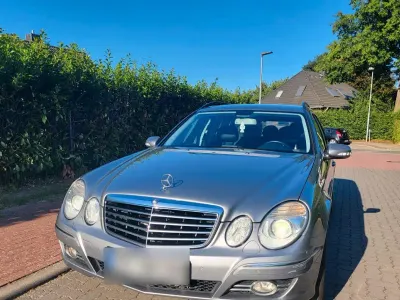 Gebraucht Mercedes E280 190 PS (139 kW) 2008 Andere farben Kombi