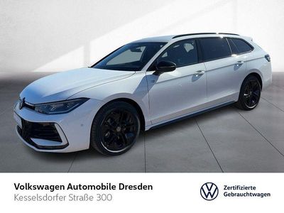 Gebraucht VW Passat R-line 150 PS (110 kW) 2025 Pure white Kombi
