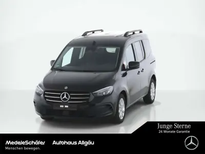 Gebraucht Mercedes T180 Progressive 116 PS (85 kW) 2025 Loparitschwarz Van / Kleinbus