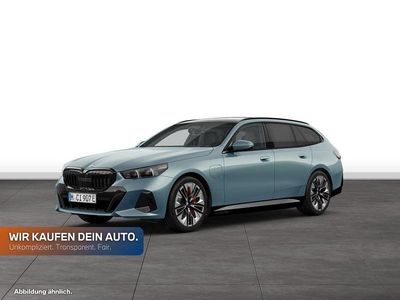Second-hand BMW 550e Comfort Edition 489 CP (359 kW) 2025 Verde Break