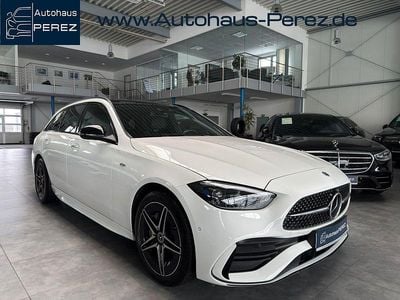 Polarweiß Gebraucht 2025 Mercedes C300e AMG Line Premium Plus Kombi | 49.889 € (Guter Preis)
