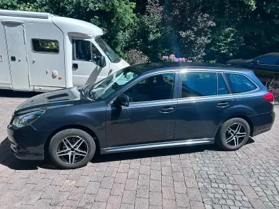 Gebraucht Subaru Legacy 150 PS (110 kW) 2011 Andere farben Kombi