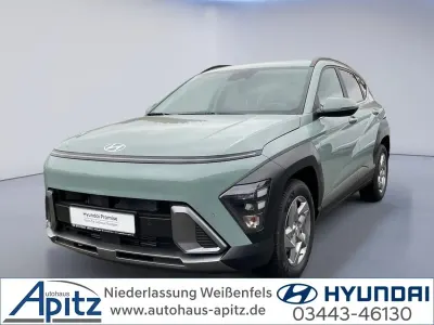 Neu Hyundai Kona 139 PS (102 kW) 2025 Grün SUV