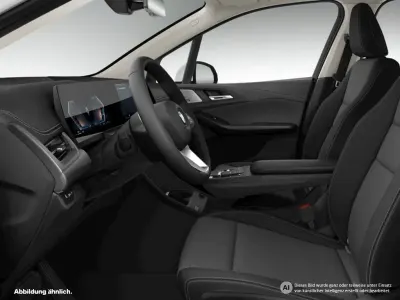 Gebraucht BMW 220 Active Tourer 156 PS (114 kW) 2025 Weiß Van / Kleinbus