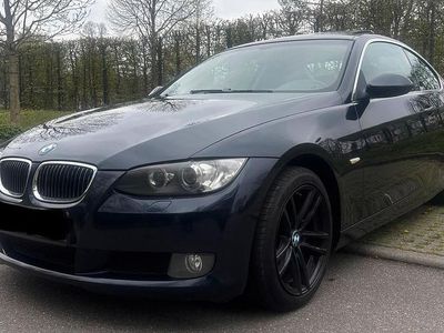 Second-hand BMW 325 218 CP (160 kW) 2008 Albastru Coupe