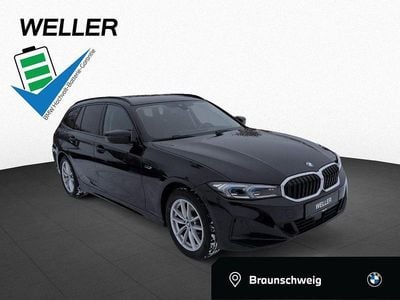 Gebraucht BMW 330e Shadowline 292 PS (214 kW) 2022 Schwarz (schwarz) Kombi