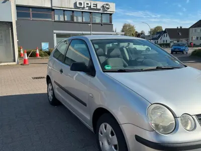 Używany VW Polo 2004 Szary Hatchback