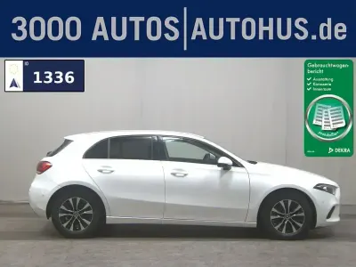 Gebraucht Mercedes A180 Style 116 PS (85 kW) 2022 Weiss Limousine