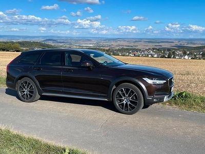 Volvo V90 CC