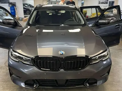 Gebraucht BMW 320 Sport Line 190 PS (139 kW) 2021 Grau Kombi