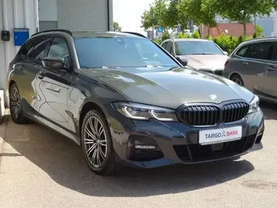 Gebraucht BMW 330e M Sport 292 PS (214 kW) 2022 Grau Kombi