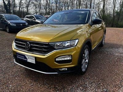 Gebraucht VW T-Roc Style 150 PS (110 kW) 2018 Curcuma yellow metallic SUV