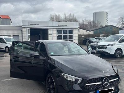 Gebraucht Mercedes A250 Advanced 218 PS (160 kW) 2022 Schwarz Limousine