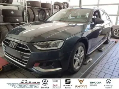 Gebraucht Audi A4 Advanced Plus 204 PS (150 kW) 2023 Manhattangrau (metallic) Kombi