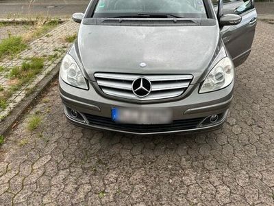 gebraucht Mercedes B150 Nur für Heute und Morgen 2000€