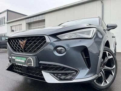 Grau Gebraucht 2022 Cupra Formentor SUV | 24.860 € (Fairer Preis)